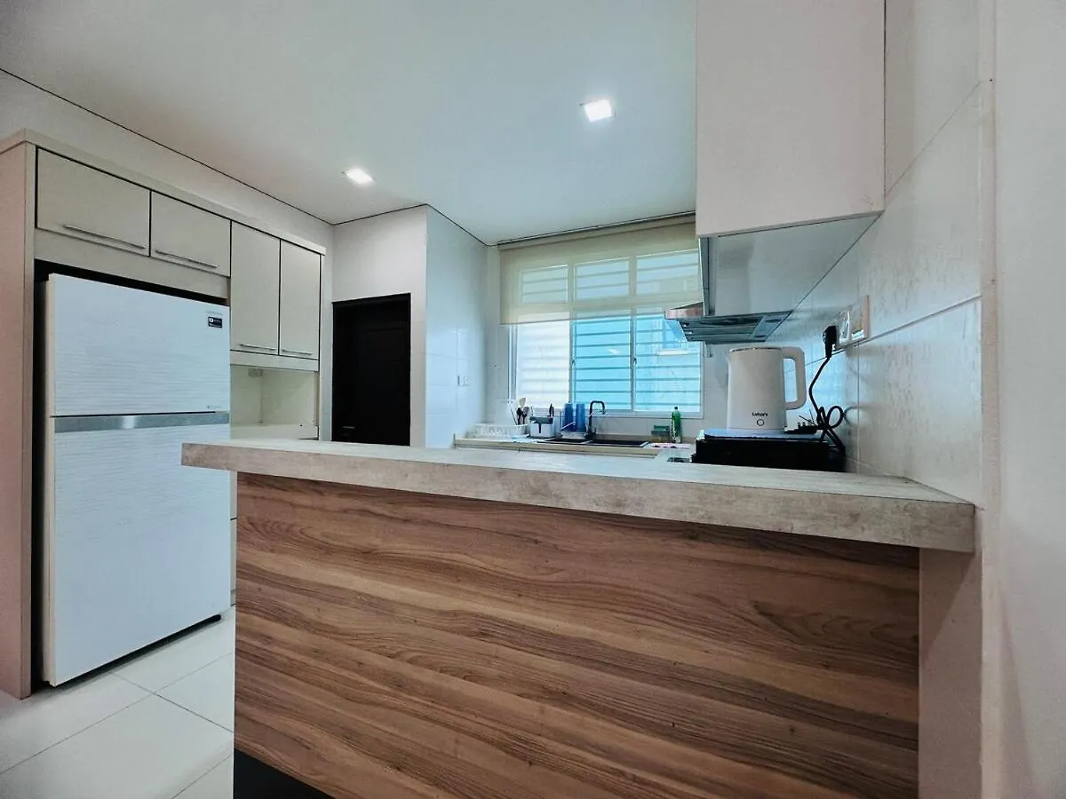 Shamrock Bay Haven 5Br Homestay For 22Pax At B Ferringghi 바투 페링기